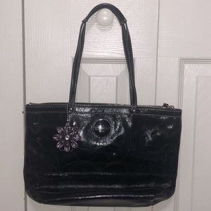 Coach F15142 Signature Patent Leather Black Tote